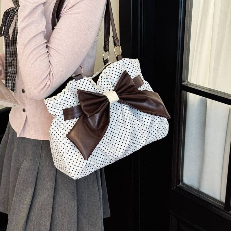 Large Capacity Commuter Shoulder Bag Retro College Style
