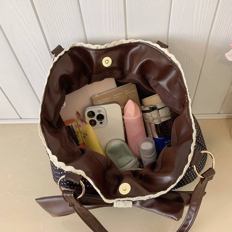 Large Capacity Commuter Shoulder Bag Retro College Style